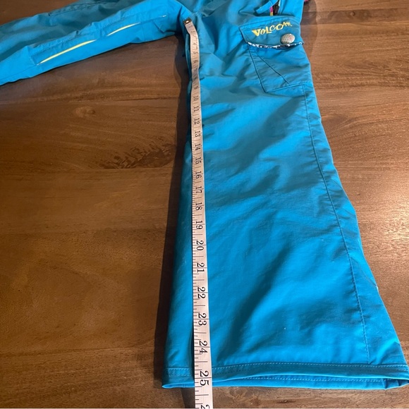 Volcom Kitty Snow Pants - Picture 8 of 15